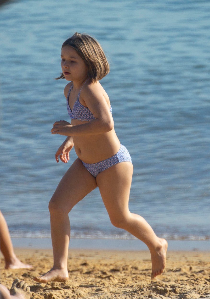 Harper Beckham, léto 2018