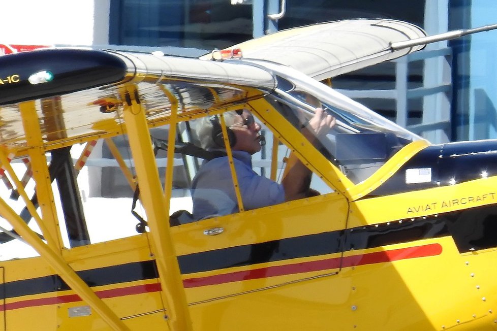 Harrison Ford je vášnivý letec a sběratel historických letadel.