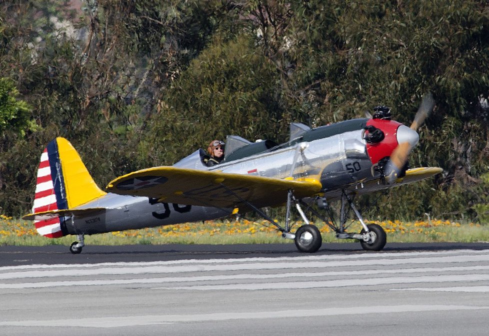 Harrison Ford je vášnivý letec a sběratel historických letadel.