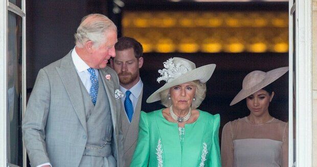 Charles, Camilla, Harry a Meghan.