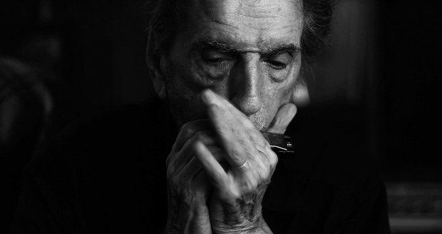 Zemřel herec Harry Dean Stanton. Bylo mu 91 let.