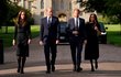 Harry, Meghan, William a Kate se ve Windsoru zdravili s občany.