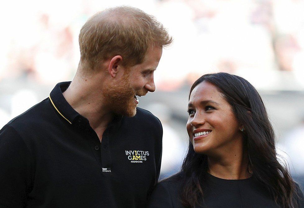 Harry s Meghan na baseballovém utkání