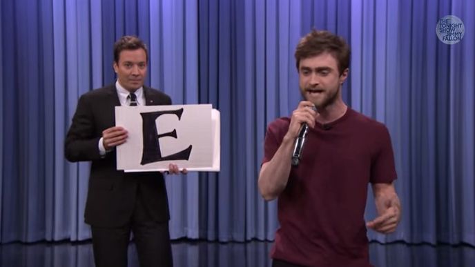 Daniel Radcliffe si zarapoval v talkshow Jimmyho Tallona