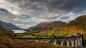Viadukt Glenfinnan ve Skotsku
