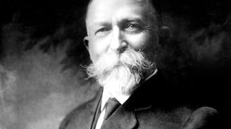 Lékař a propagátor duševní hygieny chtěl odnaučit mládež masturbovat a vynalezl přitom kukuřičné lupínky Lékař a propagátor duševní hygieny chtěl odnaučit mládež masturbovat a vynalezl přitom kukuřičné lupínky