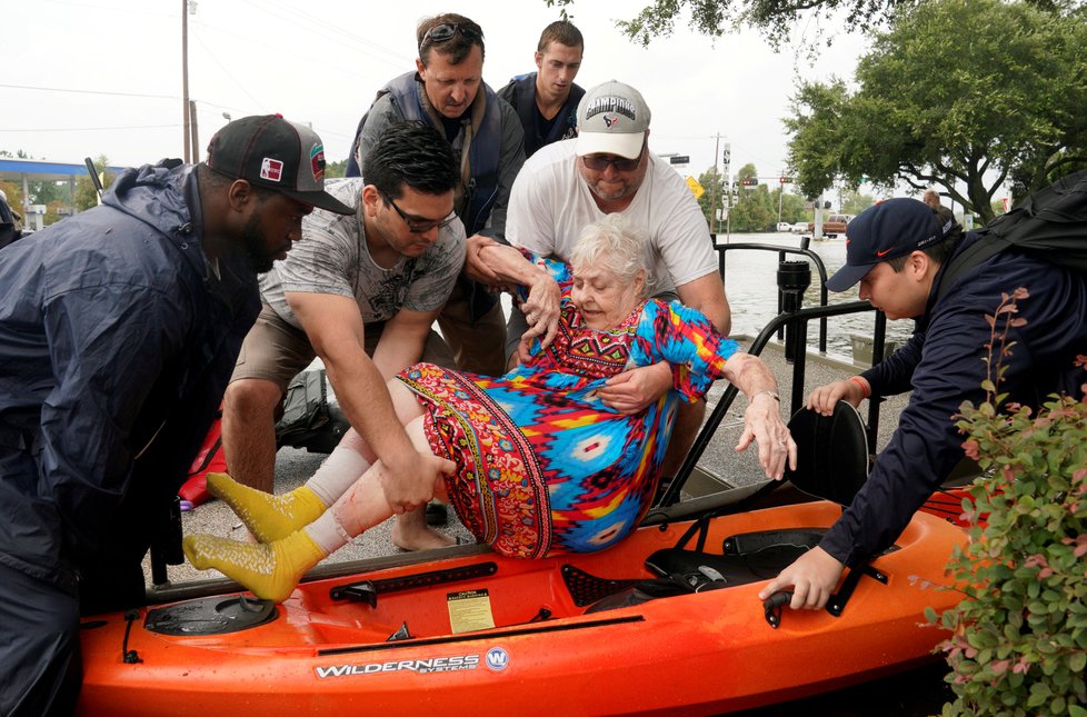 Harvey přinesl do Texasu mohutné povodně