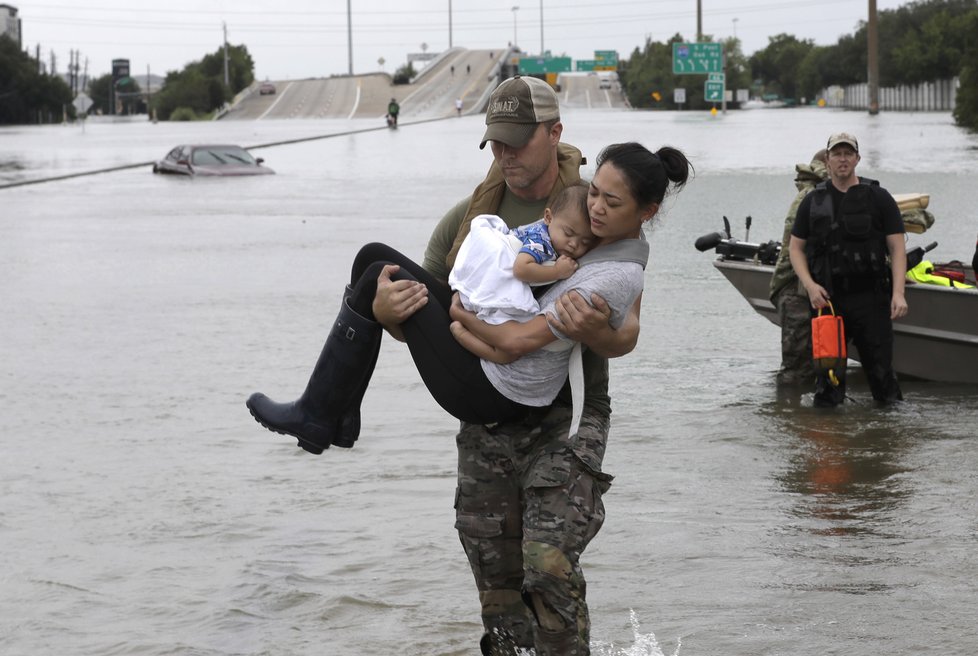 Harvey přinesl do Texasu mohutné povodně