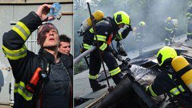 Hasiči v horké Praze likvidovali další požár. Hořelo skladiště v Libni.