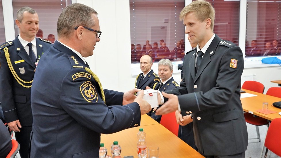 Denisa a Michal zachránili život řidiči