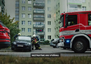 Jihomoravští hasiči v novém videu apelují na špatně parkující šoféry. Týká se to především zásahů na sídlištích ve velkých městech.