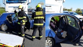 Nehoda v pražských Ďáblicích: Ženu museli z auta vyprošťovat hasiči
