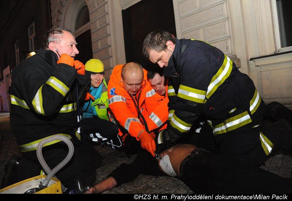 Mezi největší hromadná neštěstí v Praze, při kterých byl v poslední době aktivován traumaplán, patří i požár hotelu v Náplavní ulici.