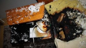 Hasiči zasahovali u požárů v domácnostech: Hospodyňka v Radčicích nechala bez dozoru rorzpálený olej a požár v Rychnově nad Kněžnou způsobila lampička!