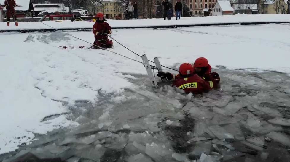 Cvičení hasičů z Varnsdorfu