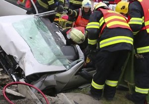 Dramatický zásah hasičů a záchranářů u Dolan na Olomoucku
