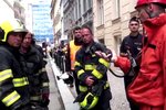 Dva dělníci na Třebíčsku spadli z lešení: Jejich zranění jsou vážná (ilustrační foto)
