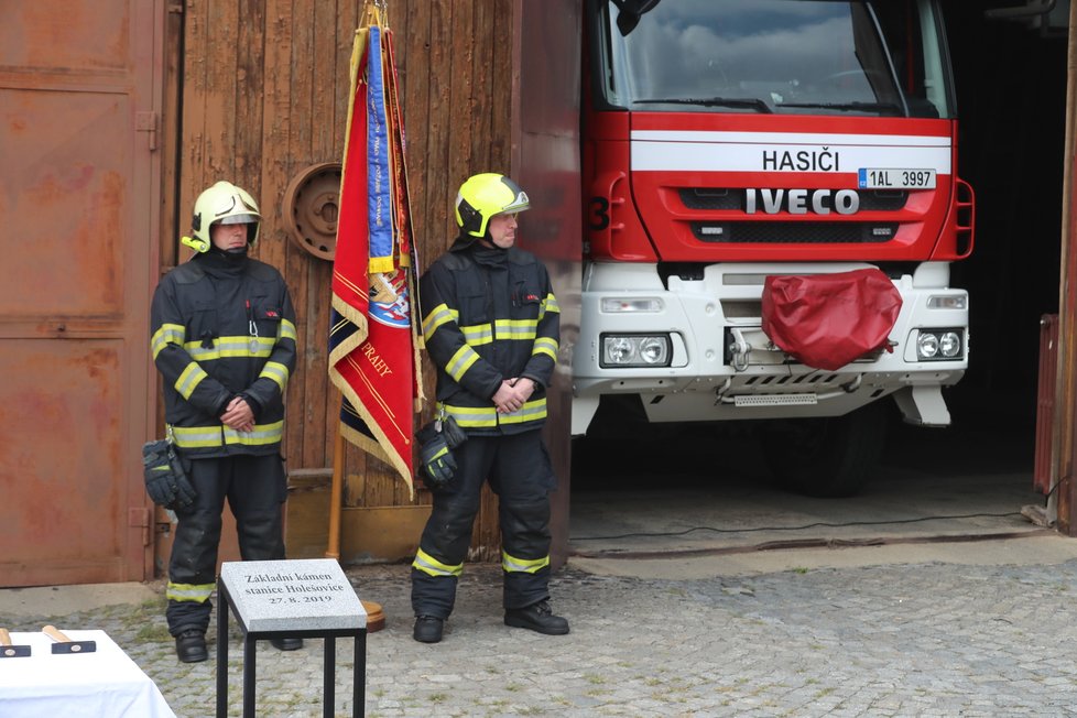 Prostory staré holešovické hasičárny půjdou k zemi. Nahradí je moderní komplex.