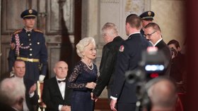 28. října 2017 dostala Eliška Hašková Coolidge od prezidenta Miloše Zemana Medaili Za zásluhy I. stupně.