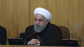 Iránský prezident Rúhání potvrdil, že země bude vojensky posilovat.