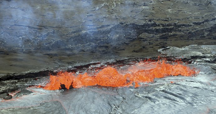 Na Havaji hrozí erupce sopky Kilauea.