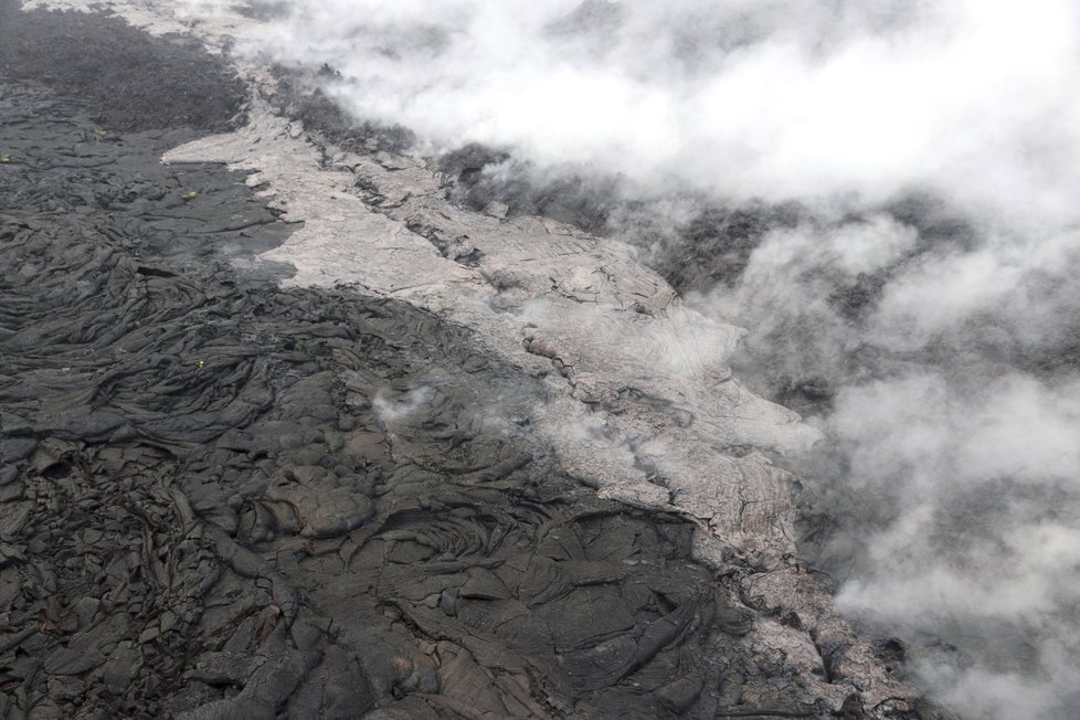 Na Havaji hrozí erupce sopky Kilauea.