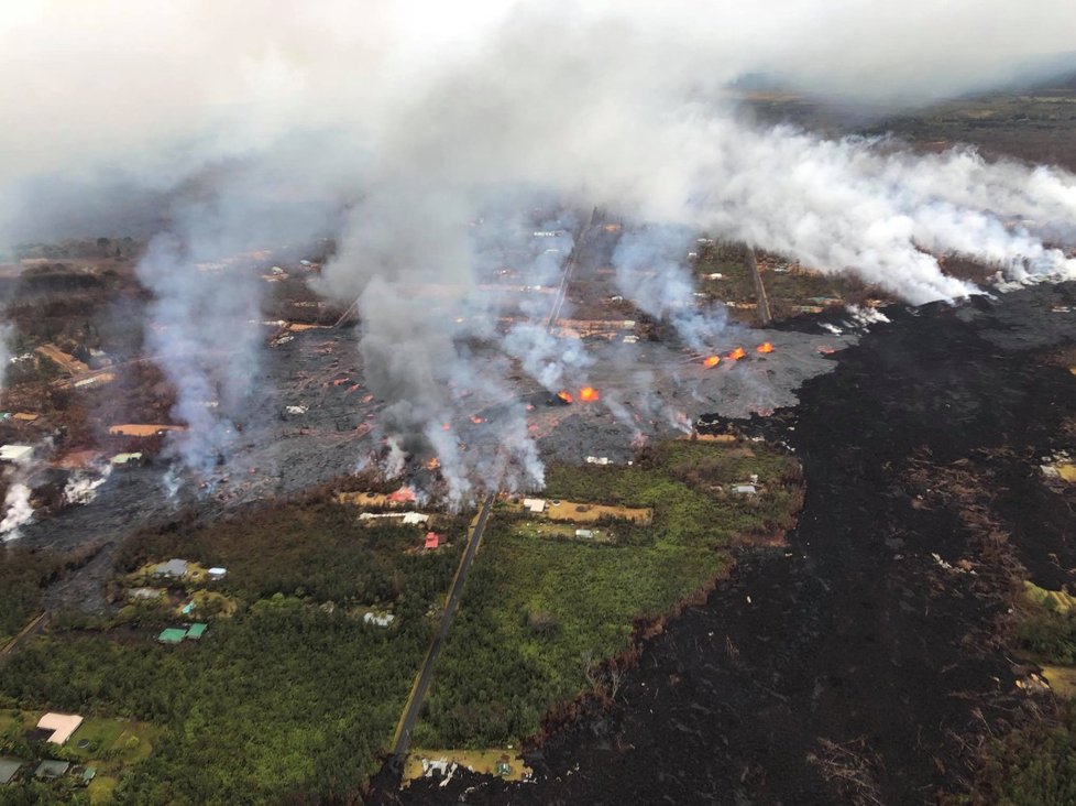 Sopka Kilauea pokračuje ve svém řádění.