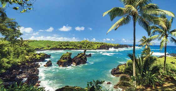 Úžasná příroda, dech beroucí krajiny, nádherné pláže a srdeční lidé. To všechno je Havaj, malý ráj na zemi