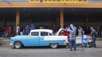 Letecké palivo došlo. Kuba na měsíc přeruší zásobování aerolinek Letecké palivo došlo. Kuba na měsíc přeruší zásobování aerolinek