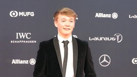 Pilot Billy Monger, kterému minulý rok amputovala havárie ve formuli 4 nohy, znovu závodil