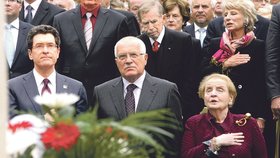 Exprezident na odhalení sochy prezidenta Wilsona