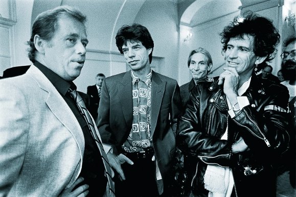 Václav Havel s členy kapely Rolling Stones