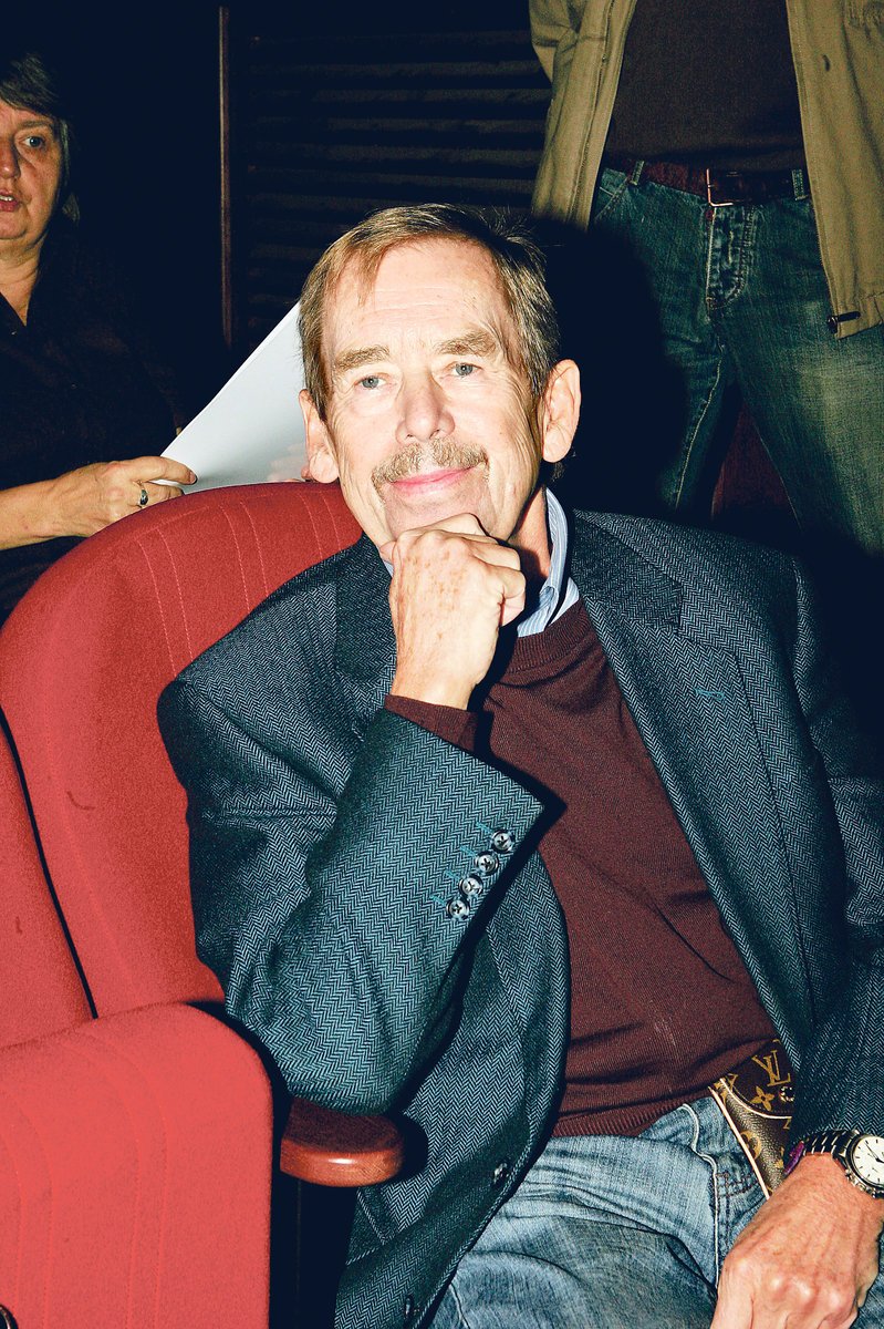 Václav Havel se od knihy ostře distancoval