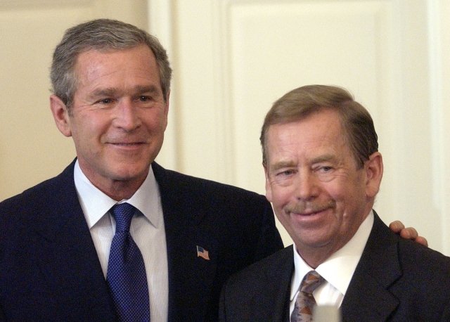 Václav Havel s Georgem Bushem, tehdejším americkým prezidentem