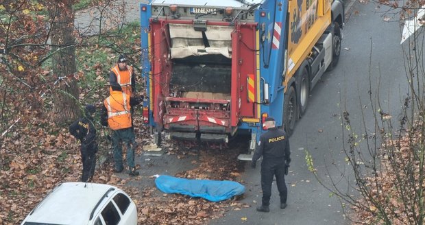 Žena v Havířově zemřela krutou smrtí: Slisovala ji popelářský vůz.