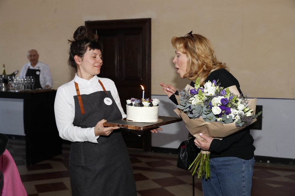 Dagmar Havlová slavila své narozeniny, přestože žádnou oslavu neměla v plánu.