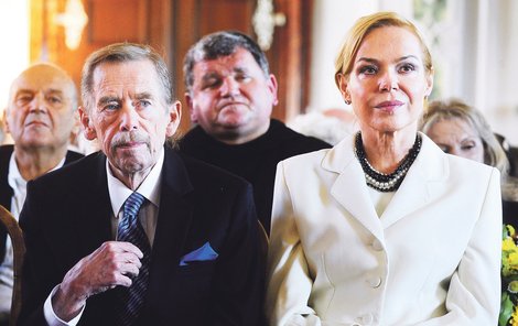 Václav Havel s Dagmar v září 2011, kdy začalo natáčení Sanitky 2.