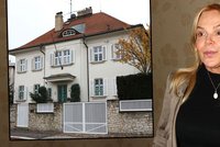 Dagmar Havlová si stěžuje: Kvůli tunelu Blanka mi praská vila