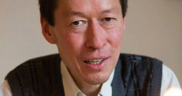 Další Okamura míří do Sněmovny: Tomiův bratr chce očistit jejich jméno