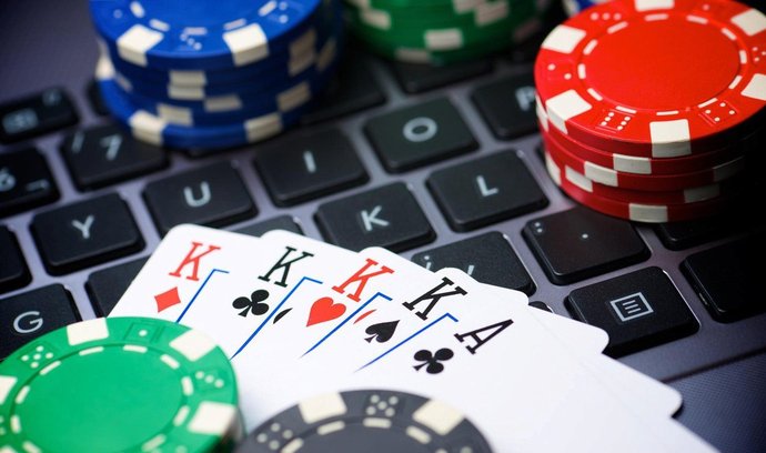 Provozovatelé hazardu čelí rekordním pokutám, stát je ale obtížně vymáhá