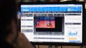 Sázející sleduje on-line sázky na stolní tenis