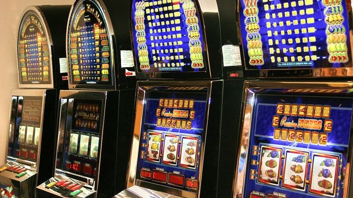 Celkem 140 provozoven zkrachovalé hazardní společnosti Slot Group směřuje k novému vlastníkovi. Skupina má kasina a herny napříč Českou republikou. Prodej se uskutečnil v rámci konkurzu. (ilustrační foto)