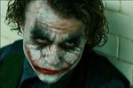 Heath Ledger jako Joker ve filmu Temný rytíř