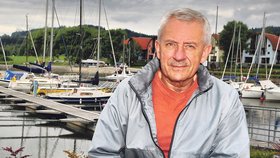 Ministr Heger na dovolené v jižních Čechách zkolaboval a musel do nemocnice