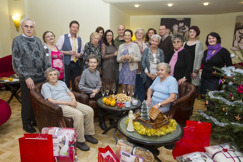 Heidi Janků si do svého pořadu pozvala seniory z domova důchodců