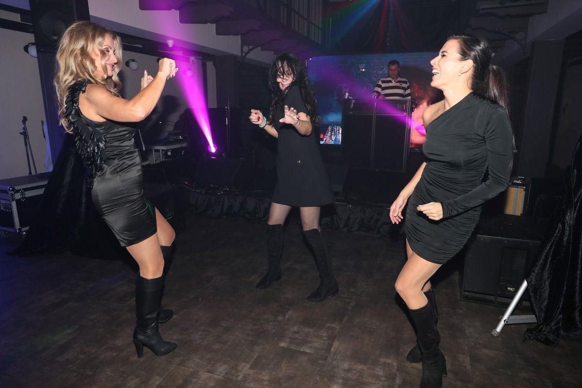 Heidi Janků tančí s Yvettou Blanarovičovou