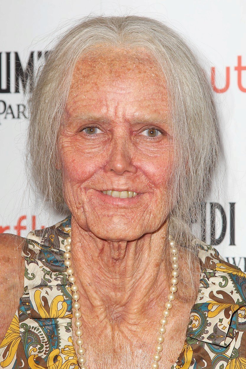 Heidi Klum v dokonalé masce za starou dámu (2013)