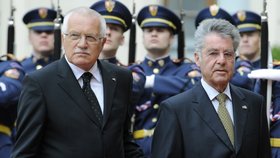 Václavu Klausovi se "povedlo" rakouského prezidenta pořádně naštvat...