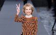 Jane Fonda navlékla upnuté tygří šaty.