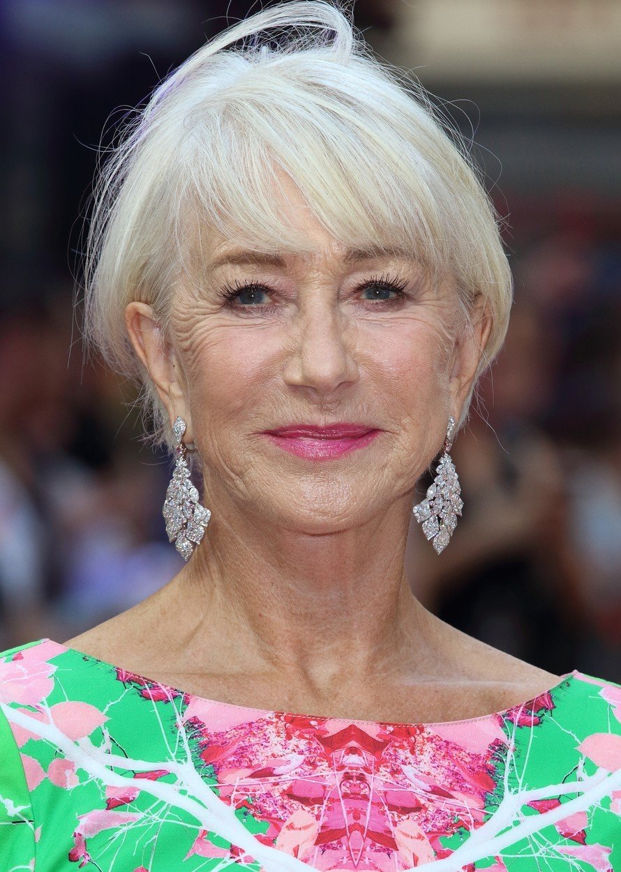 Helen Mirren působí jako opravdová dáma. Až na to, že občas mluví dost sprostě.